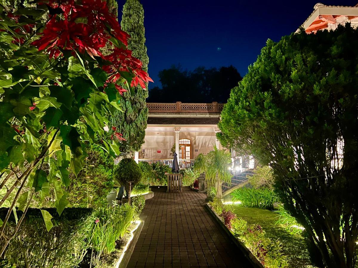 Hotel Express Quinta Soledad Мексико Сити Екстериор снимка